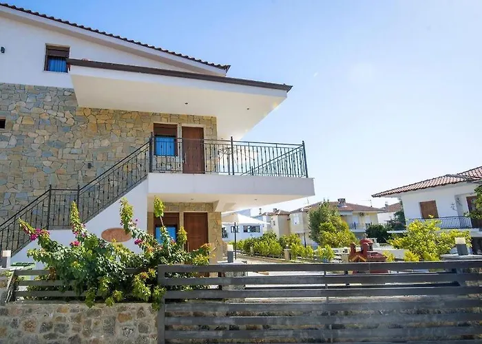 Stone 3* Pefkochori